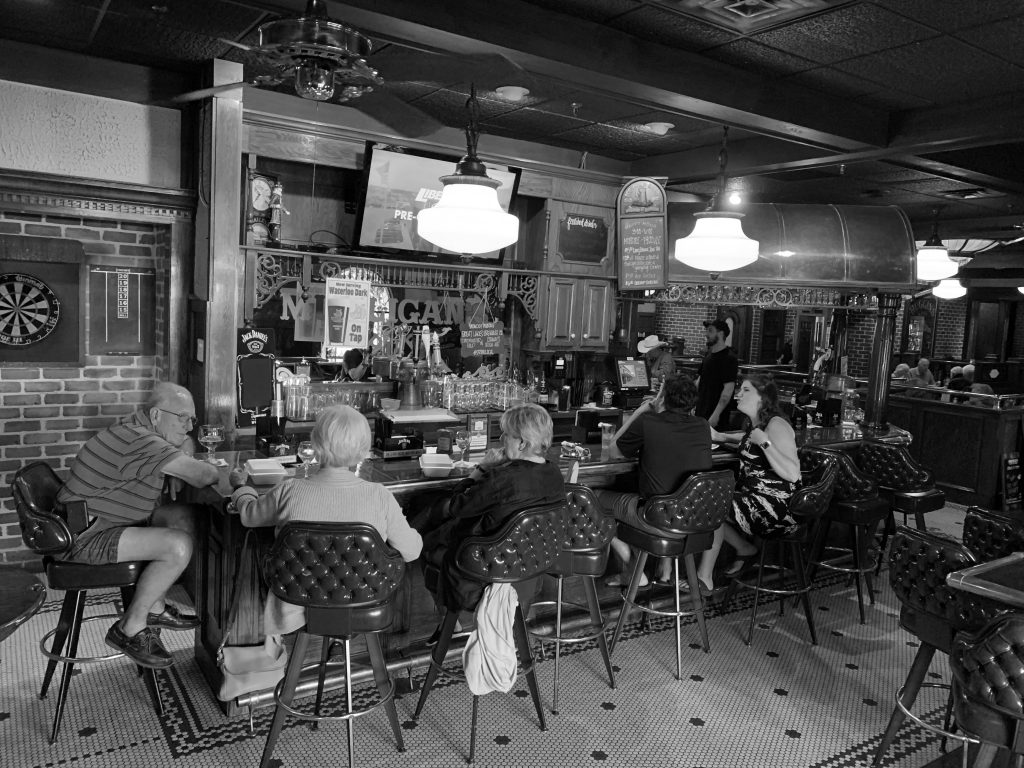 FRIENDS GET TOGETHER Mulligan's Canton, Ohio